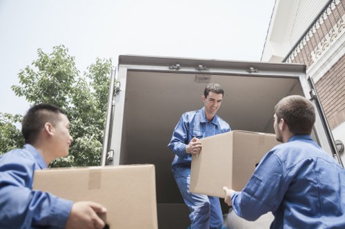 Finsbury Park removal specialists completing a careful and safe relocation