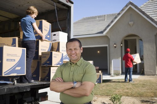 Storage boxes and packing supplies for Finsbury Park moves