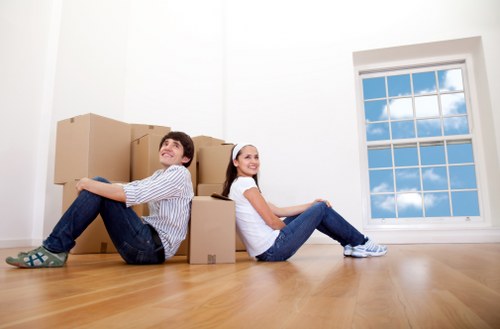 Finsbury Park removals crew organizing a relocation
