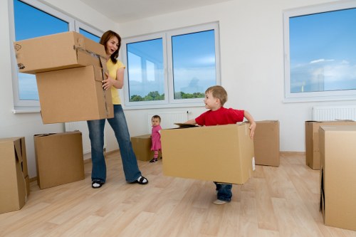 Commercial moving truck support in North London