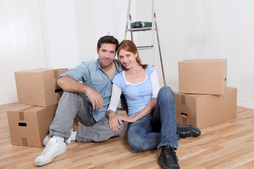 Careful packing and transport service by a Finsbury Park removal company